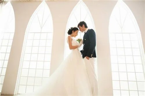 深圳哪家拍婚纱照好  深圳人气最旺的十佳影楼汇总