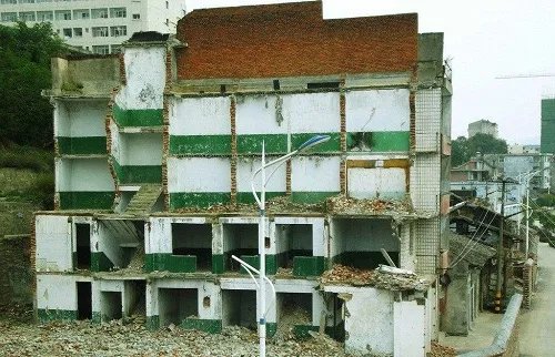 上海市小区拆迁的赔偿方式有哪些