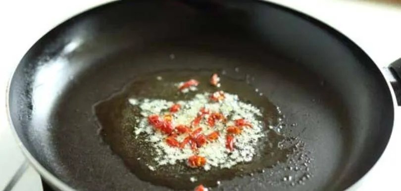 酸辣土豆丝是哪里的菜