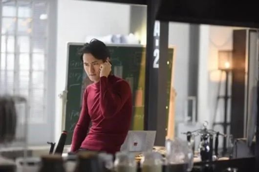 袁弘当时参加张歆艺的婚礼，现在俩人又在一起了，是因为当时有情无缘吗？