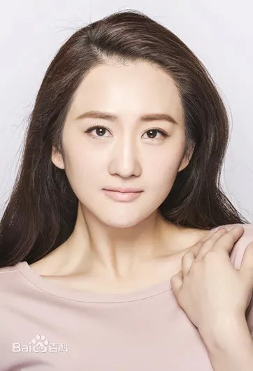 演员李玥的个人资料，年龄是多少？