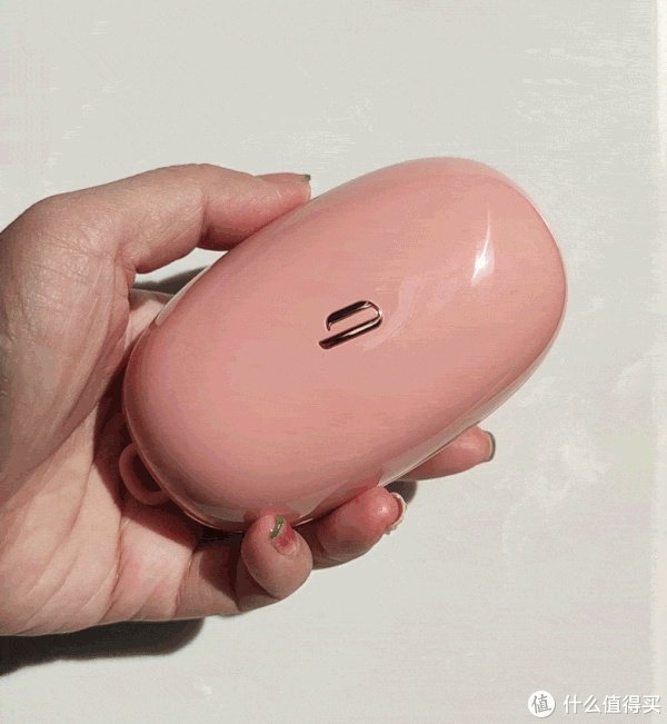 能震会吸,极速狂飙,这谁顶得住?姑娘们!轻喃 0号吮吸按摩器,是最了解我们身体的“知音”