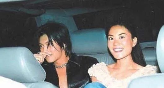 王菲绯闻不断,深夜现身李亚鹏住所后谢霆锋啥态度?