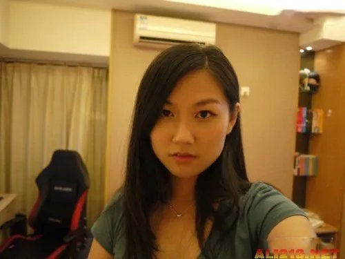 有没有搞错！知名电竞解说小苍遭网友恶意抨击