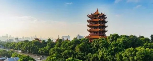 黄鹤楼这首诗里边的千年佳句 黄鹤楼这首诗里边的千年佳句解析