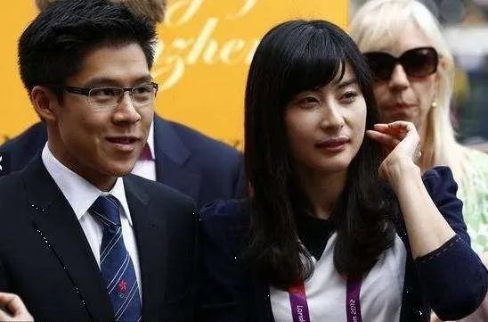 郭晶晶当年为什么嫁给霍启刚？