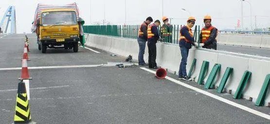 31个省市新增确诊49例，全国会不会像之前封城封路呢？