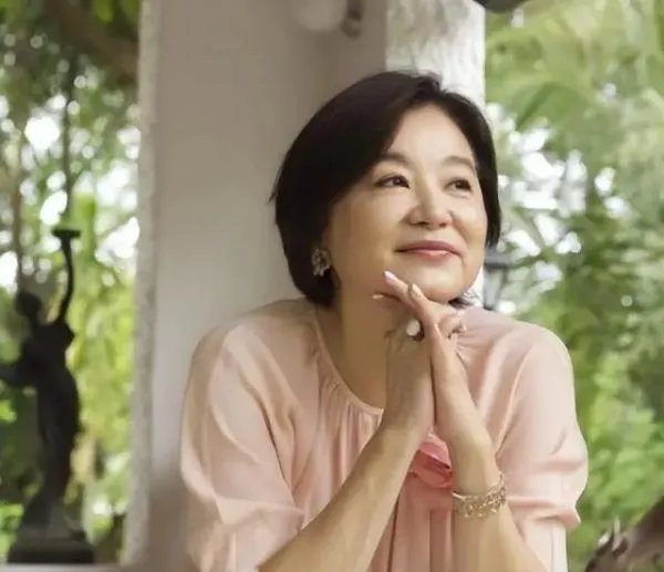 名誉博士学位是什么?和博士学位有什么区别?