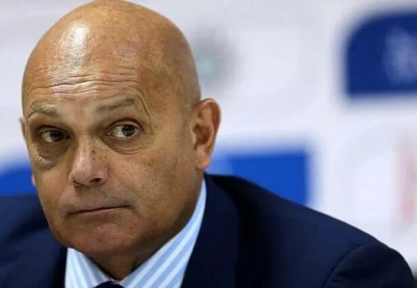 前英格兰队长威尔金斯因心脏病去世了吗？