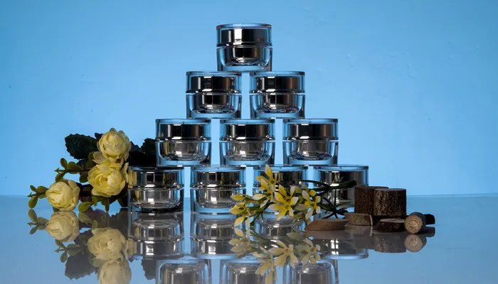 眼霜什么时候用 什么时候用眼霜