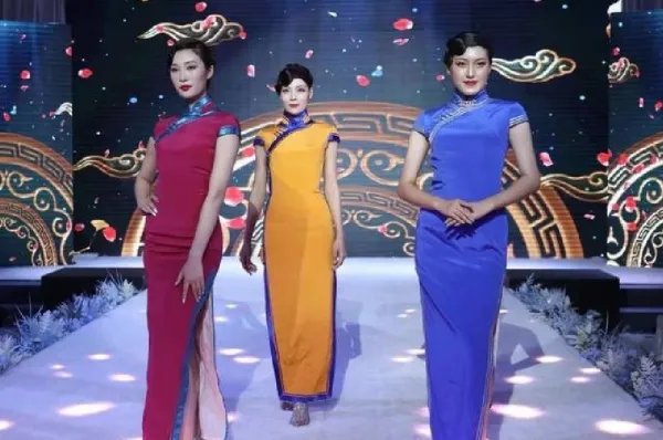 迪拜世博会上演东方旗袍秀，中国的旗袍有哪些讲究？