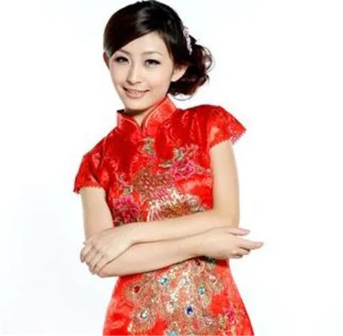 中国新娘婚纱照欣赏 2017中国新娘发型盘点