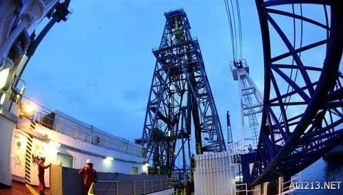 地壳地幔边界将被打穿 网友：地球会不会发生大爆炸