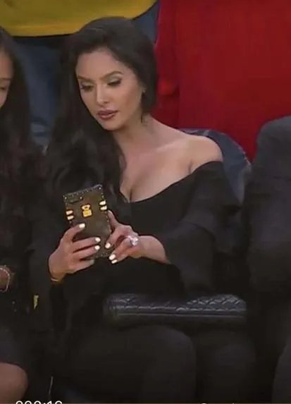 科比球衣退役,各位有什么想说的吗?