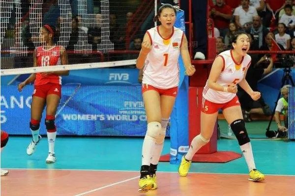 郎平晒骑单车小视频,为何网友却把焦点放在腿上?