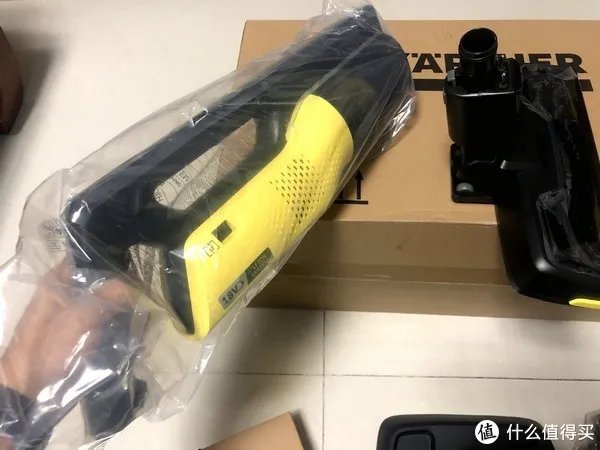 无线吸尘器入门好选择 500块买个德国的吸尘器的优缺点 KARCHER