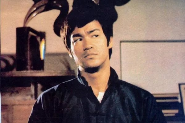 李小龙逝世46周年，为什么李小龙会在国内外都出名？