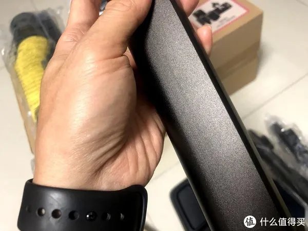 无线吸尘器入门好选择 500块买个德国的吸尘器的优缺点 KARCHER