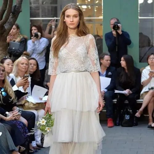 婚纱图片唯美照欣赏 2017唯美婚纱款式推荐