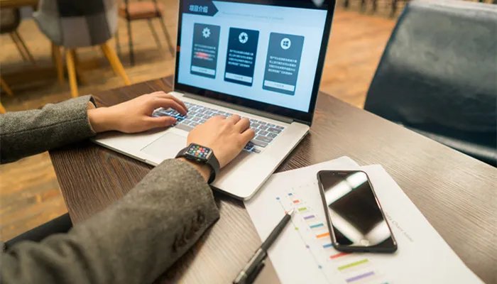 国产手机十大品牌排行榜 国产手机的十大品牌排行榜