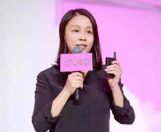 李维嘉龙丹妮是怎么回事 谁能想到龙丹妮竟是李维嘉老婆