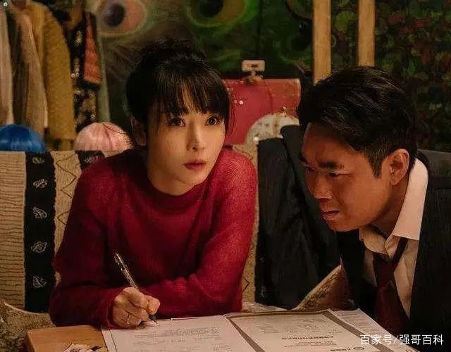 被胸毁掉,惨遭“封杀”,年近40的柳岩,靠什么翻身?