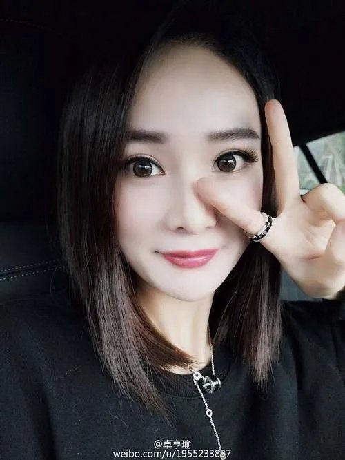 怎么看待杨幂替身对杨幂的评价？