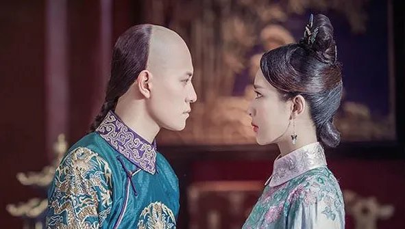 秦俊杰曝和杨紫公开恋情内幕是什么？