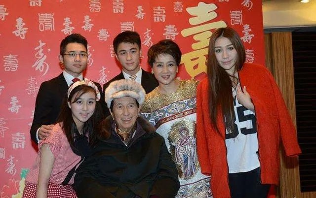 何猷君何超莲互相取关,为何遭疑正式“开撕”,你怎么看此事?