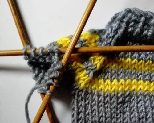 10岁儿童毛衣编织款式有哪些？