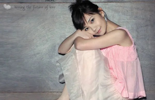 为什么宫崎骏《猫的报恩》片尾曲和梁静茹的《小手牵大手》一样？