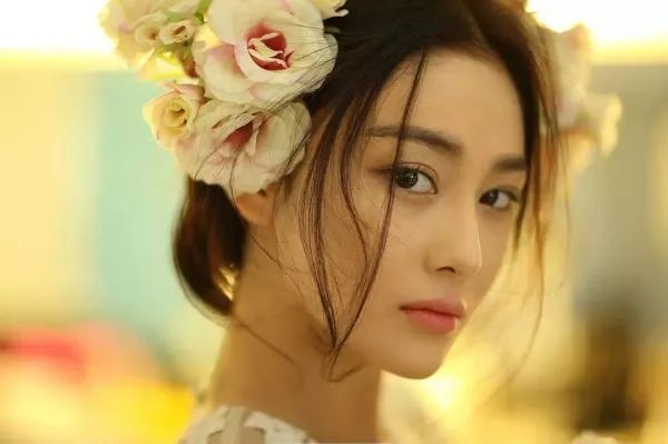 何捷在综艺中是张馨予的教官,她为什么会喜欢剪掉自己头发又严苛的何捷?