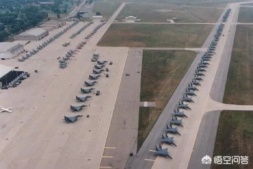 美军那么多海外军事基地，为什么没有人把他们赶走呢？