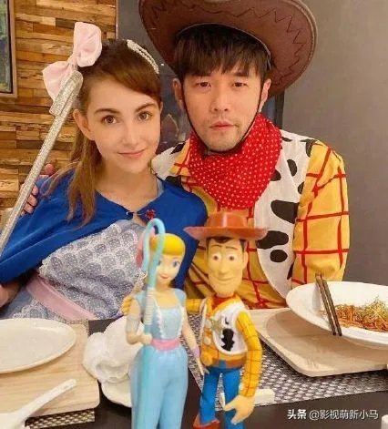 周星驰和周杰伦谁的成就高