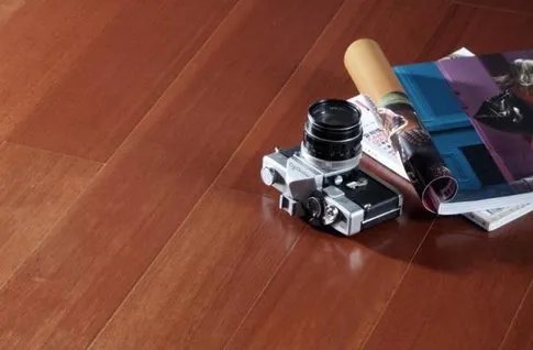 力丰地板专场团购会 下定即享10元惊爆价