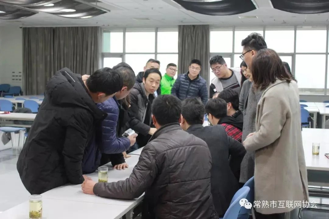 智慧家庭、智能生活——博隆装饰智能家居系统培训会圆满举行