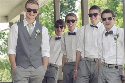 结婚伴郎穿什么衣服 伴郎衣服需要统一吗