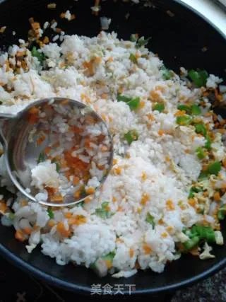 十分钟营养早餐--蛋炒饭