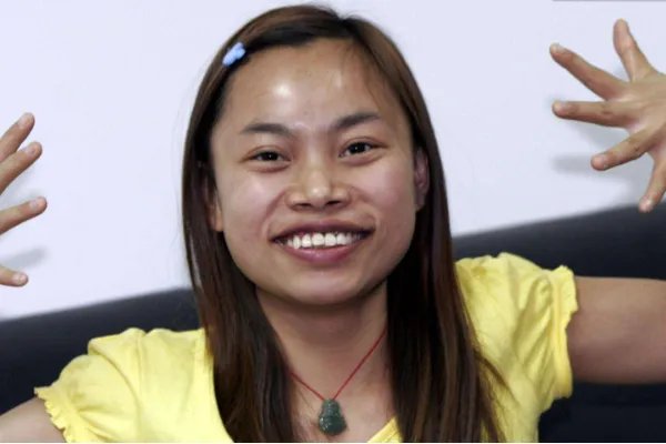 为什么初代网红凤姐能够拿到传说中的美国绿卡？