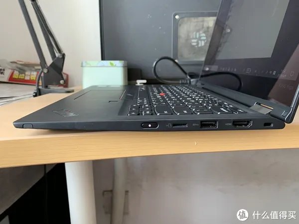 本站首晒:顶风作案的ThinkPad X390 yoga简单开箱
