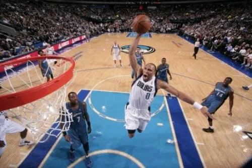 “骇客”马里昂的怪异投篮姿势是如何在NBA里立足的？