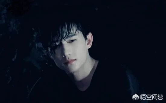 你觉得谁来演《盗墓笔记》里的张起灵更贴近原著?