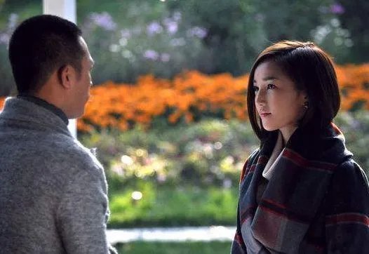 对于一个女人来说，再婚和复婚哪一个未来更安稳？