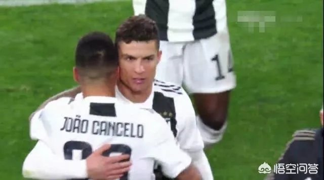 逆转马竞后尤文全队疯狂庆祝,只有C罗一脸淡定慢慢地走向场边,你怎么看?