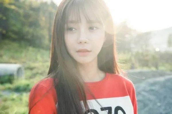 沈梦辰、吴昕等明星都在闲鱼卖东西，她们很缺钱吗？