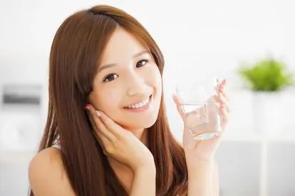 得了新冠喝电解质水有用吗