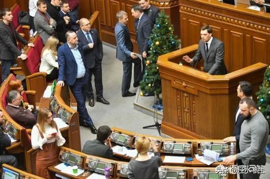 怎么看待乌克兰总统泽连斯基驳回总理贡恰鲁克辞呈?