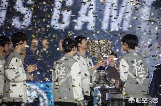 英雄联盟颁奖盛典IG包揽奖项，网友表示S赛大于一切，你怎么看？