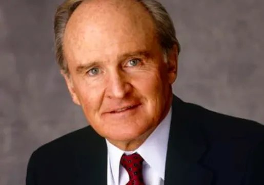 通用电气前CEO韦尔奇在任期间有什么壮举？