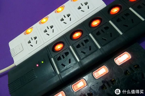 精益求精 突破自我——评测突破保镖系列六位插座